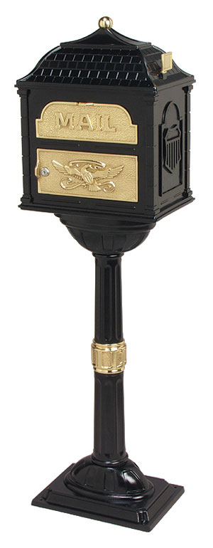 Gaines Classic Black with Polished Brass