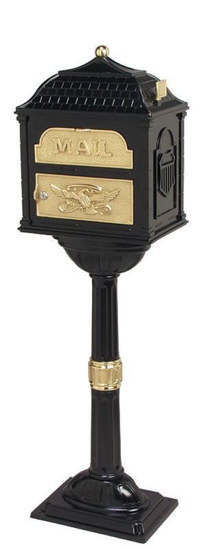 Gaines Classic Black with Polished Brass